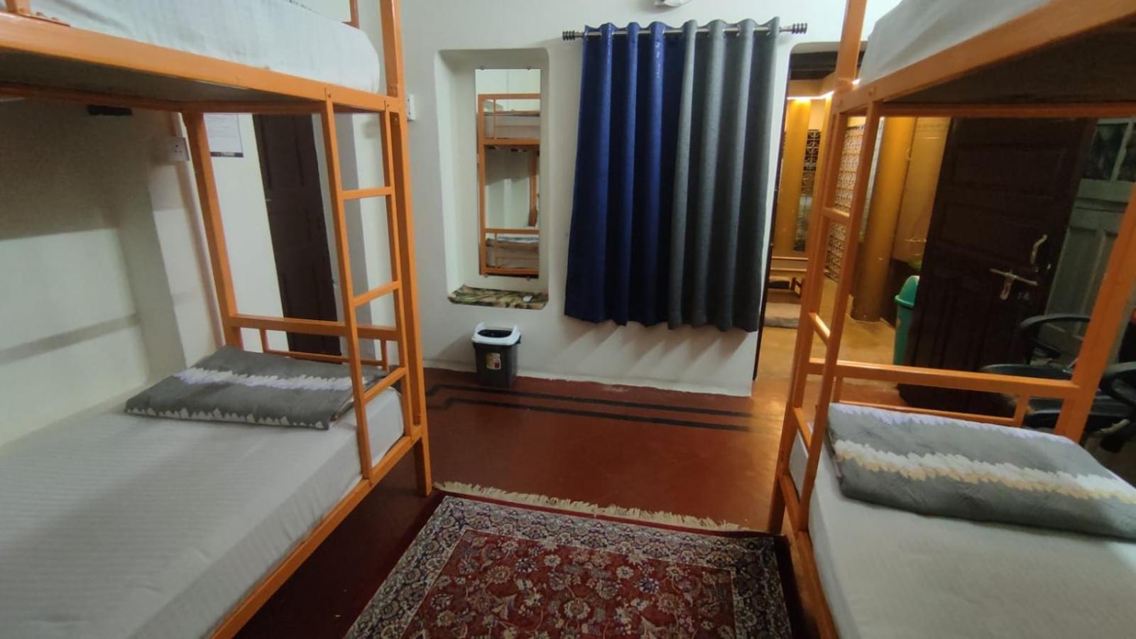 Inka Kashi Hostel Váránasí Exteriér fotografie